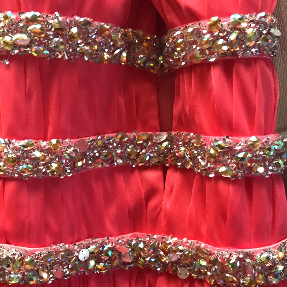La Femme Pink Prom dress w rhinestones size 0 - Picture 14 of 17